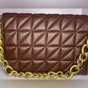 Zara - Quilted Shoulder Bag in Chocolate Brown